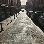 3 En Lit Double, 6 Personnes, Dans Entierement Renove, 70 M2 , Wifi,climatisation, Tres Calme , Equipe,lit Bebe * Clermont-Ferrand
