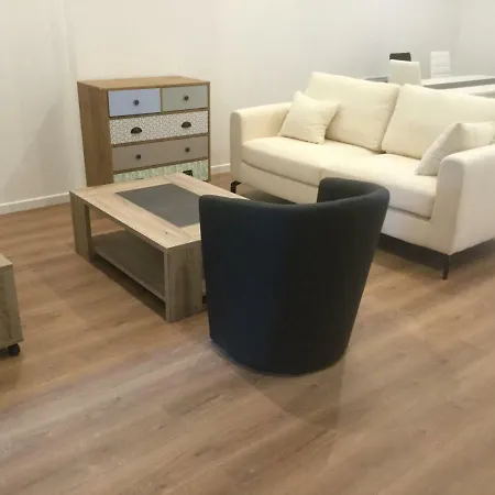 Rénové: Calme Et Confort Pour 6 Apartment Clermont-Ferrand